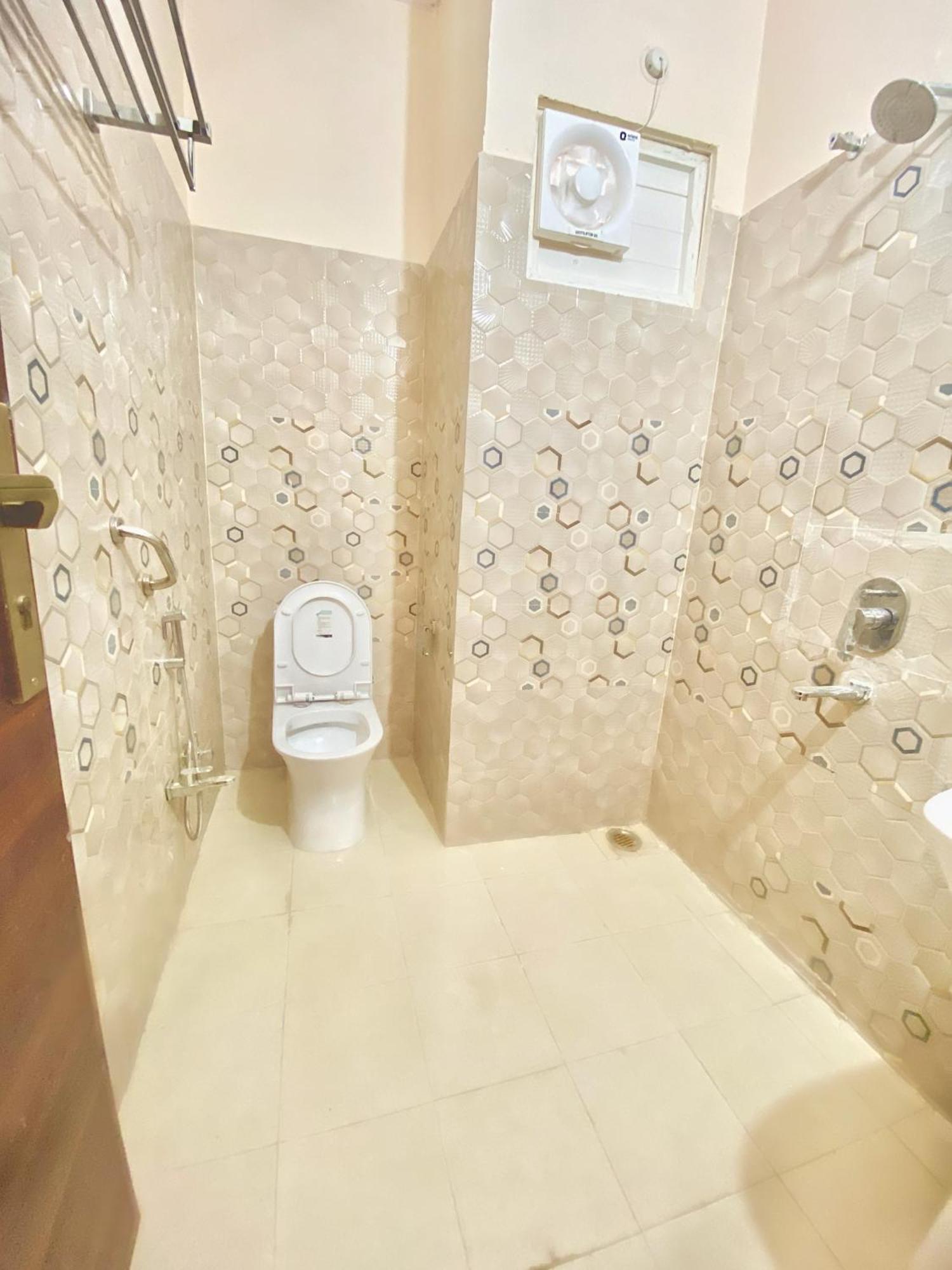 Ramalayam Inn Ayodhya Екстериор снимка