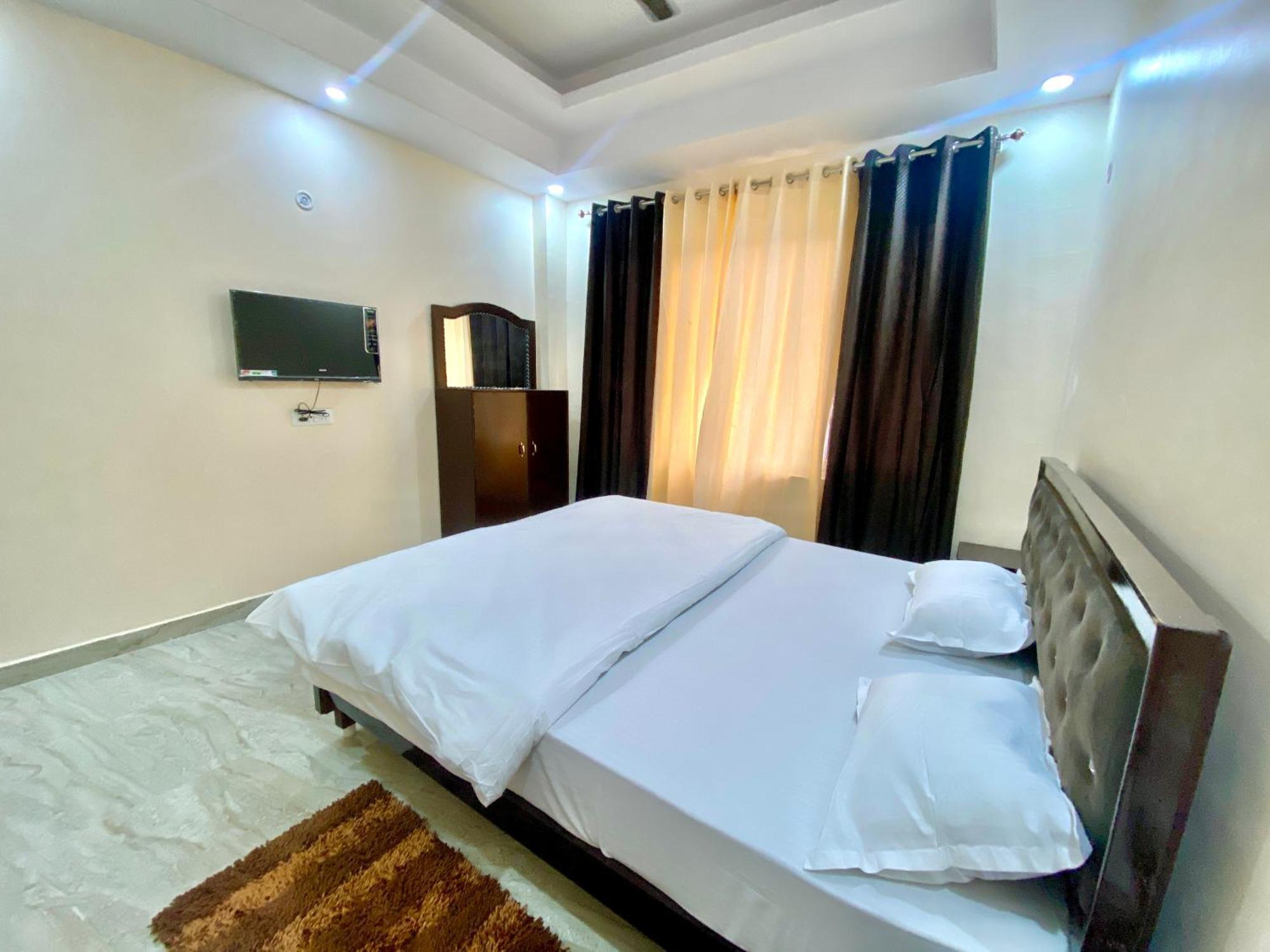 Ramalayam Inn Ayodhya Екстериор снимка